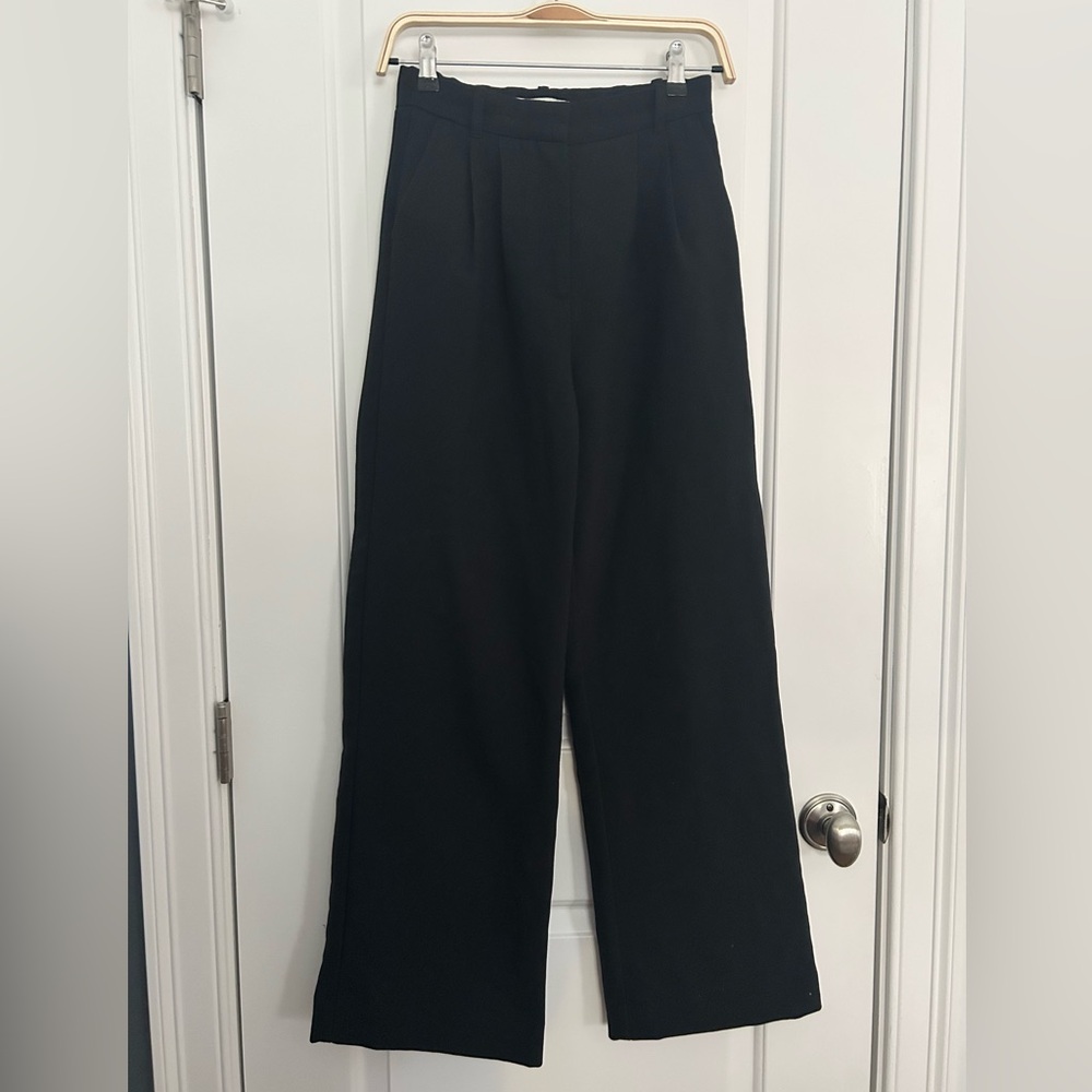 Abercrombie Pleated Black Trousers Pants - Picture 2 of 6